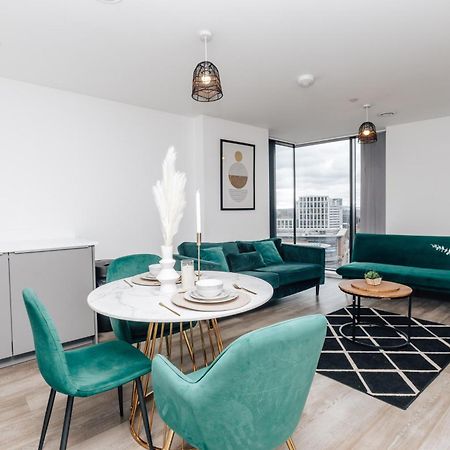 Luxury 2 Bedroom Apartment, Broad Street Birmingham Bagian luar foto