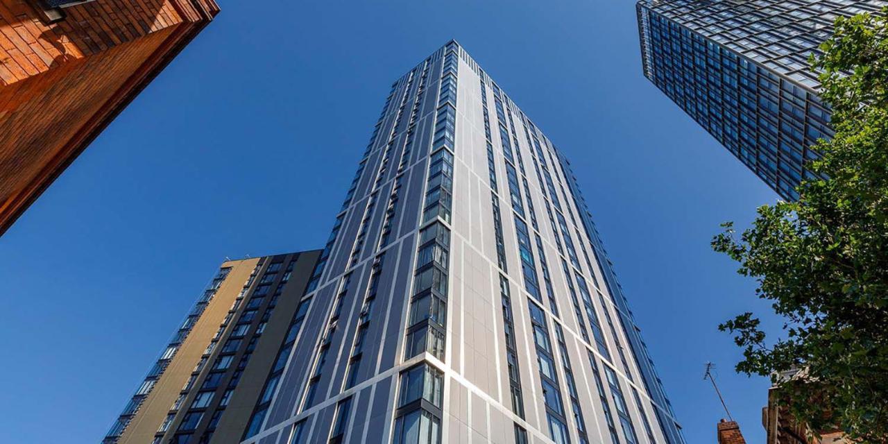 Luxury 2 Bedroom Apartment, Broad Street Birmingham Bagian luar foto